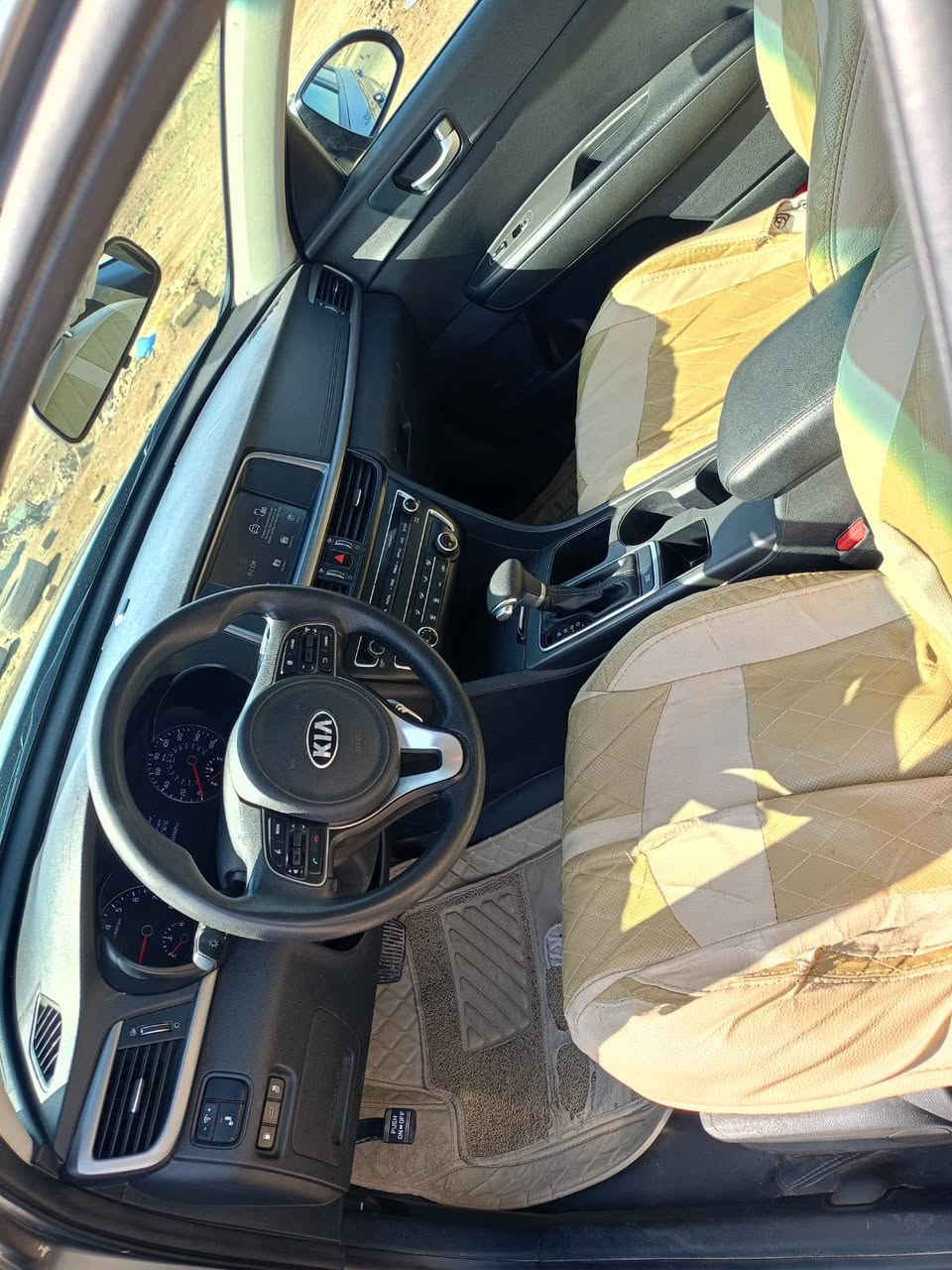 كيا اوبتيما ٢٠١٨ جديده ع وضع الشركه 
لاشخوط ولاطخات بدئ صافي 
سنويه ٢٠٣١ هزه جديده رقم دولي 
بيع مستعجل لان محتاج جوه السوك سعرها 
***********/***********
