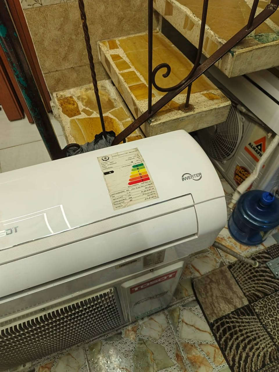 توسوت طن ونص انفيرتر جهاز نظيف كلش مع كامل اغراضه للبيع مكاني البياع ***********
