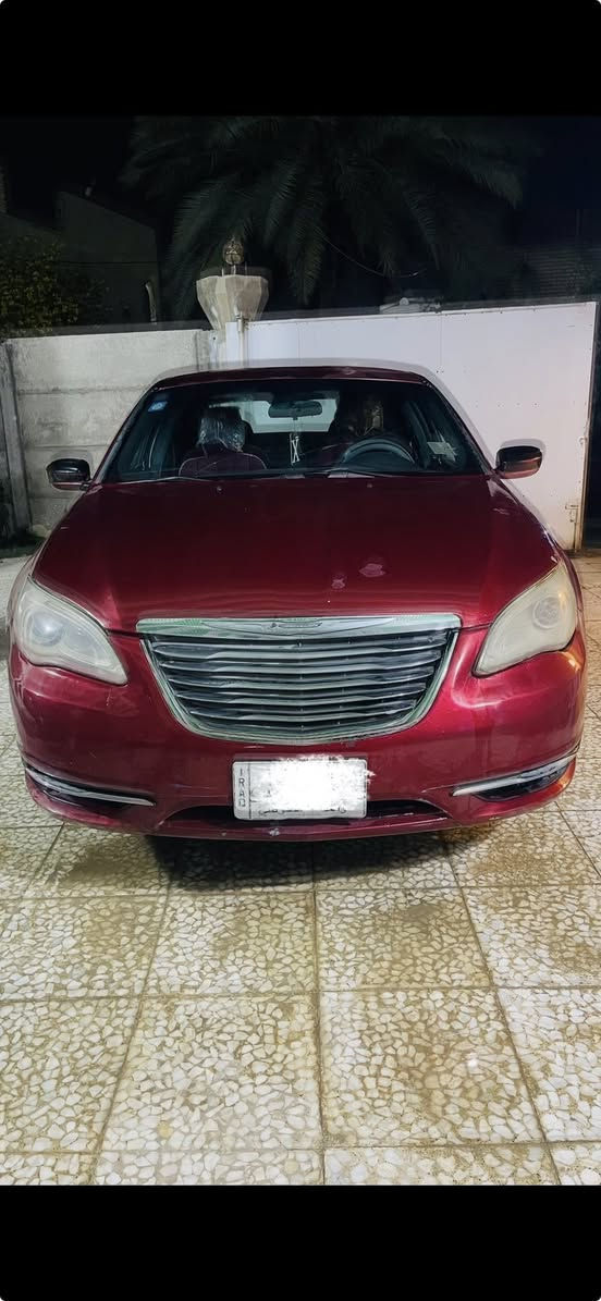 كرايسلر 
C200
سيارة جاهزة كير محرك كهربائيات تدفئة تبريد  
محرك 4سلندر. 2400
السيارة بيها كم قطعة صبغ 
ابيع حزام اثر جراد 
تحويل مباشر 
السعر 70 $ 
***********
مكاني بابل  قرب سيطرة الاثار
