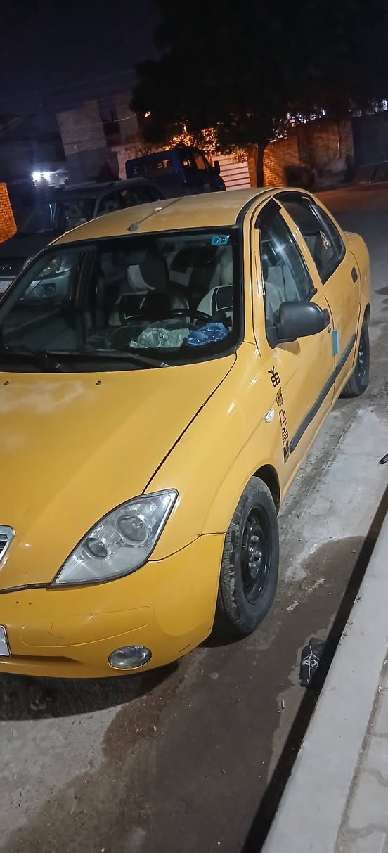 السلام عليكم طيبه 2016 مصفره هيئه وغرامات رقم جديد انكليزي دوشمه جديده شاشه وكامره السياره باسمي تحويل ثاني يوم سنويه ل 2027 السياره مابيها نقص برغي كبل للشارع مكينه وكير خير من الله كهربائيات كلها شغاله منضومه تبريد كلها جديده نقص بس غاز نقص لان شته مسويته السياره مال جناي
السعر 42 وبيها مجال حك الجيه
للتواصل واتساب او خاص ***********
