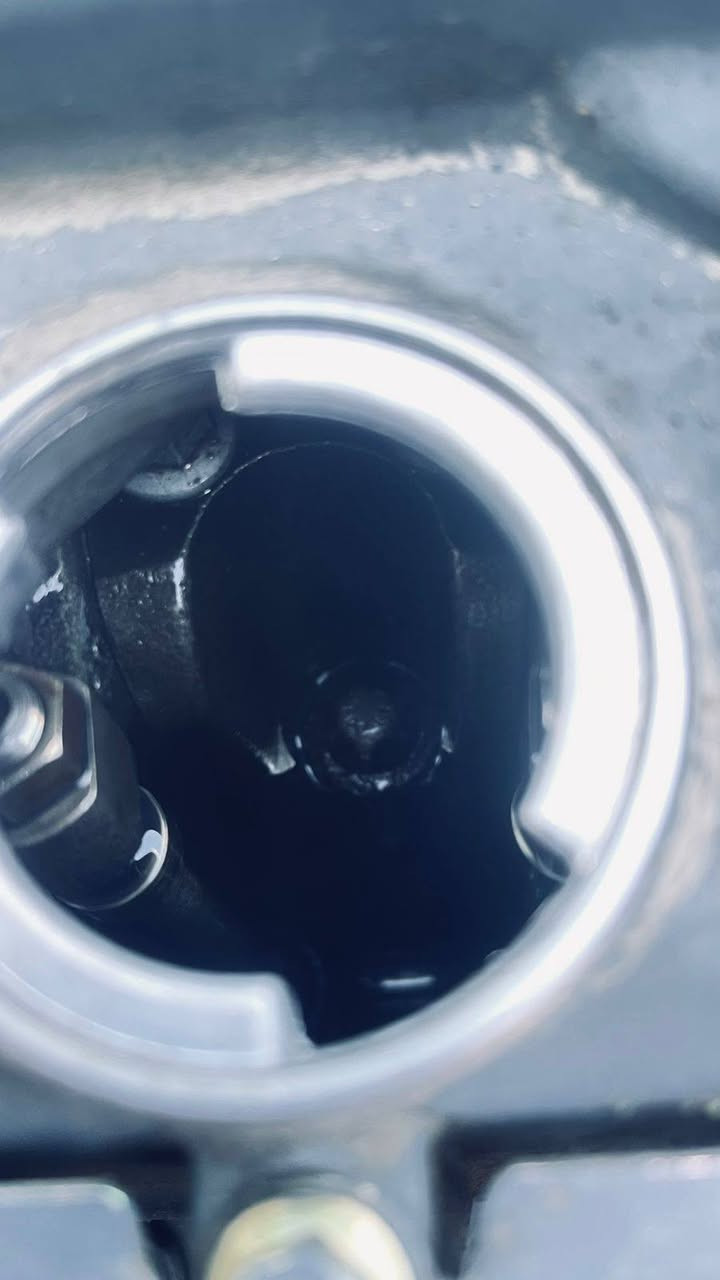 سلام عليكم مولد دويز أبو الصاروخ نظام تبريد ماء  4بستم نظام سوبر  100كي في 400امبير  جدا جدا جديده 
نظام سبيد حماية كامله فول مواصافات   مع تانكي 1000لتر حديد ثقيل
مكان بغداد  رقم ***********
