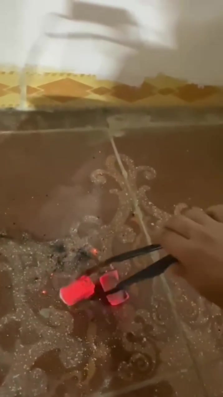 فحمايه قويه بسوك الها صيتها شركه جبل + COCO نوعيتين عدي سعر كارتونه جمله 22مفرد 26 وتويل متوفر كافت محافضات عراق ***********
