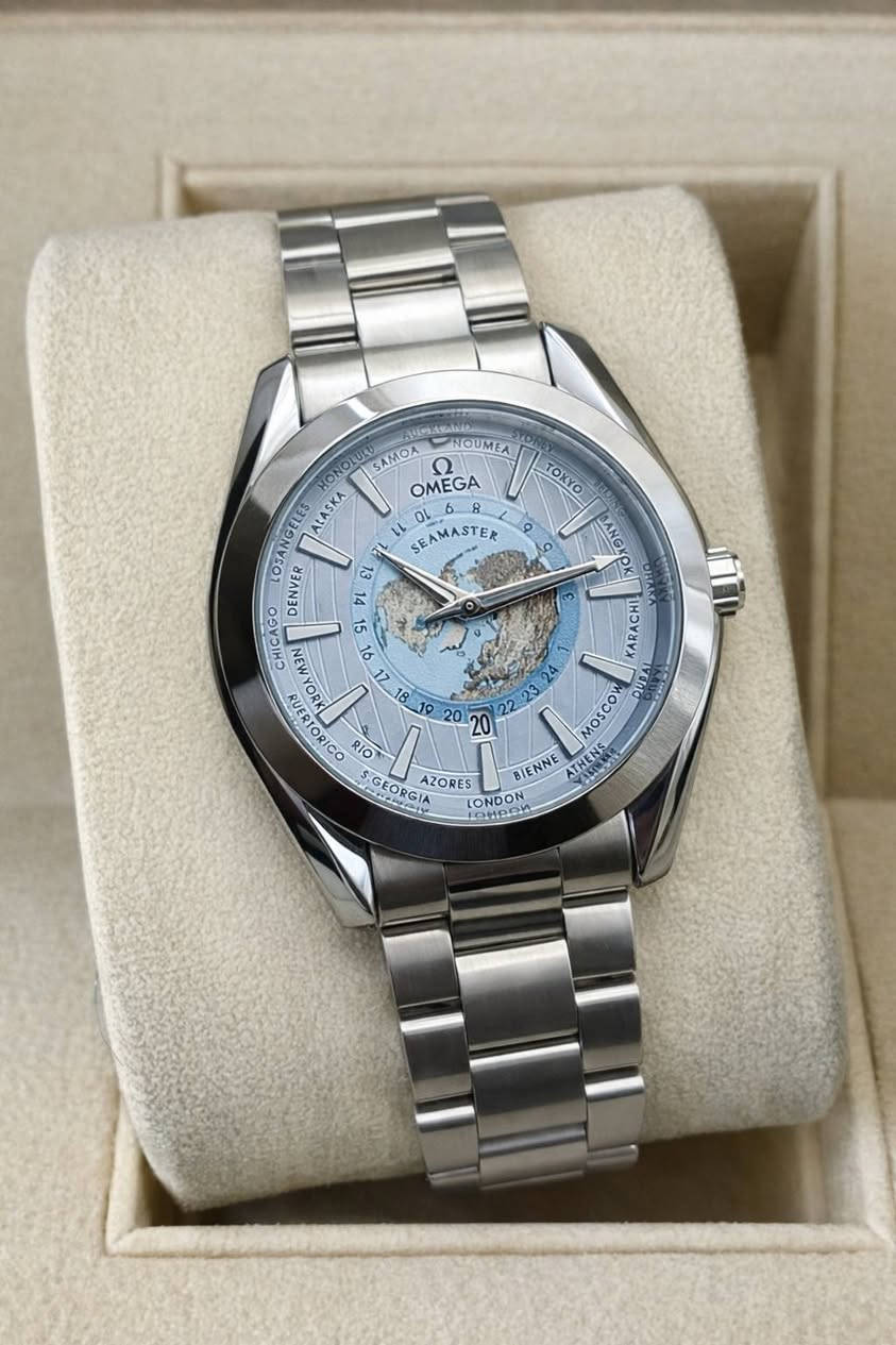 مجموعة من الساعات الرجالية الانيقة و المميزة 
باشكال و اسعار مختلفة
تفاصيل اكثر عن اي ساعة راسلونا و تدللون 🖤
يوجد توصيل لجميع محافظات العراق 🚚


**إذا كنت صاحب هذا الإعلان وتريد حذفه لأي سبب، رجاءا أرسل رسالة إلى الدعم الفني**