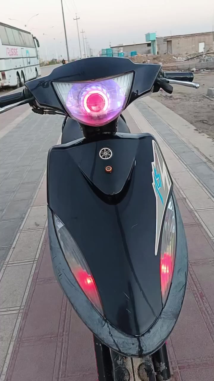 اسلام عليكم 
دراجة ماكس للبيع
ما صارلهة اهواي من نازلة. رمبة
النضافة مثل ما تشوف گدامك 
الكهرباءيات شغالة كلهة 
ملاء مثل ما تشوف ب الفيديو 
السعر 750وبيهة مجال بسيط اذا بس تعامل لا تجي 
الخاص مفتوح


**إذا كنت صاحب هذا الإعلان وتريد حذفه لأي سبب، رجاءا أرسل رسالة إلى الدعم الفني**