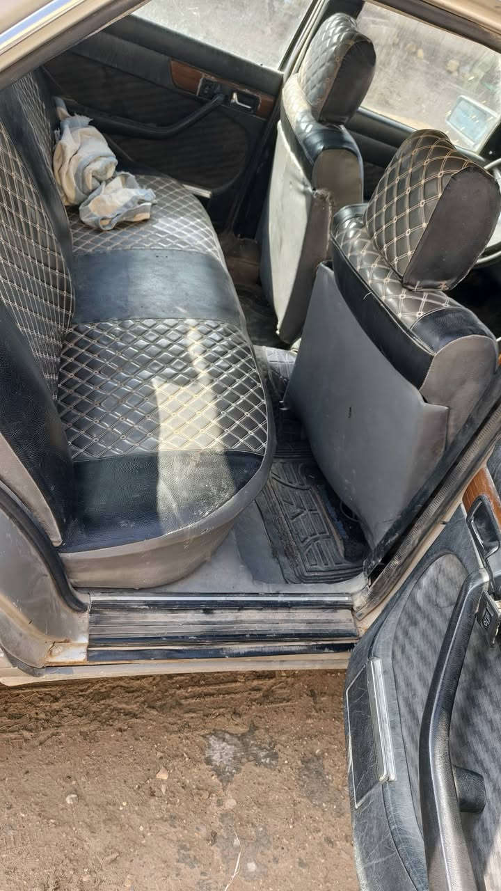 مرسيدس للبيع موديل 86 محرك بطه رقم بغداد شرط اتحويل سياره ابلادي بدون صبغ 25بيه مجال بسيط رقم صاحب السياره ***********
