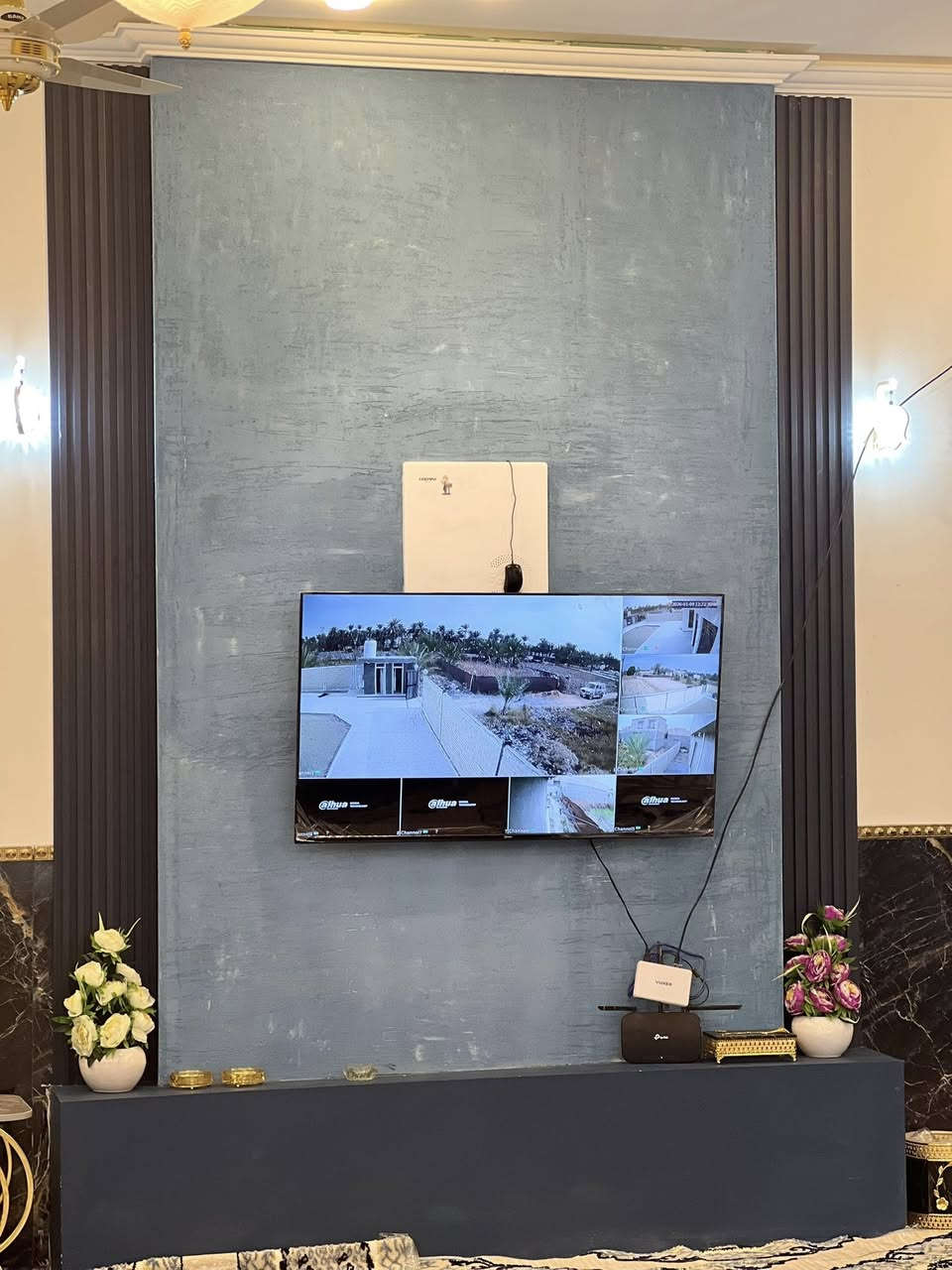 خلي بيتك ويانه غير 
تصميم …تنفيذ …كادر متخصص للديكور ولاصباغ 

تصميم   تنفيذ.  اشراف. 
جبسن بور د 
بوردكس 
بديل الخشب الداخلي والخارجي 
الشيبورد والرخام 
بديل الحجر والزرع 
كافة الاصباغ والمعاجين
تغليف الواجهات بالفوم التركي 
تنفيذ الاعمال الخاصه بالملكي وسحبات. الجداريه
استفسار اكثر مراسلة او للتصال على لارقام
‏‪***********‬‏
***********
