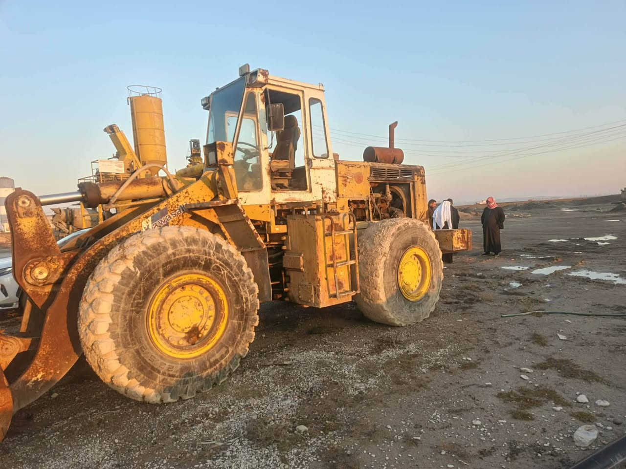 شفر كاوسكي حجم 85 داش 3 مكينة نسيان 133 ستندر لاصرف ولا نفخ وشرط گير واكسنات كلة شرط ومنفيس 
***********.        .***********
