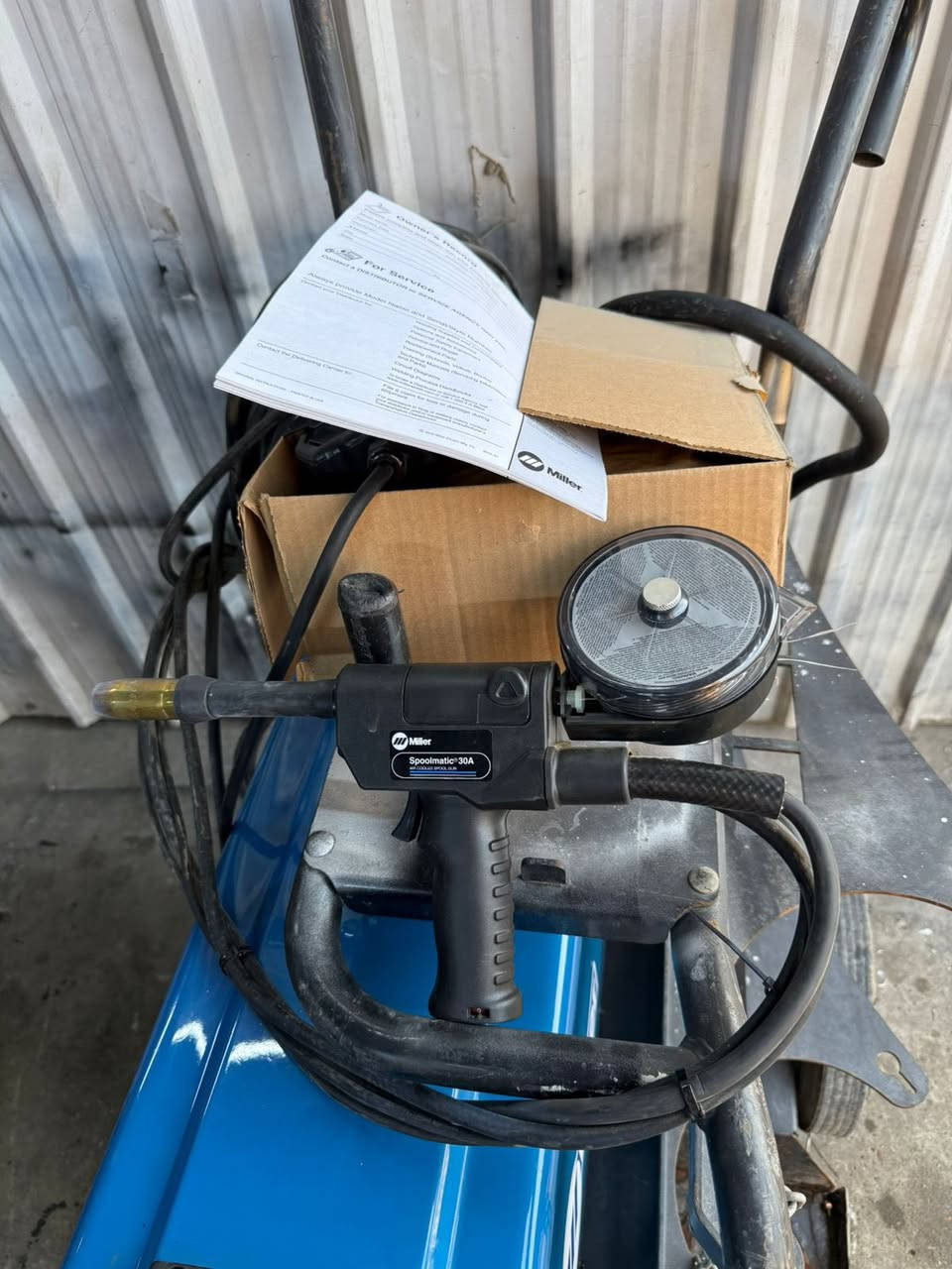 ماكنه لحام الألمنيوم مك مسدس 425 أمبير جديد فقط متوفر 
***********
