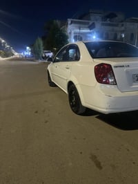 اوبتره 2012 جملغ وحد مبدل بيه صبغ كلش قليل سعره 90$ بيه مجال قليل 0777...