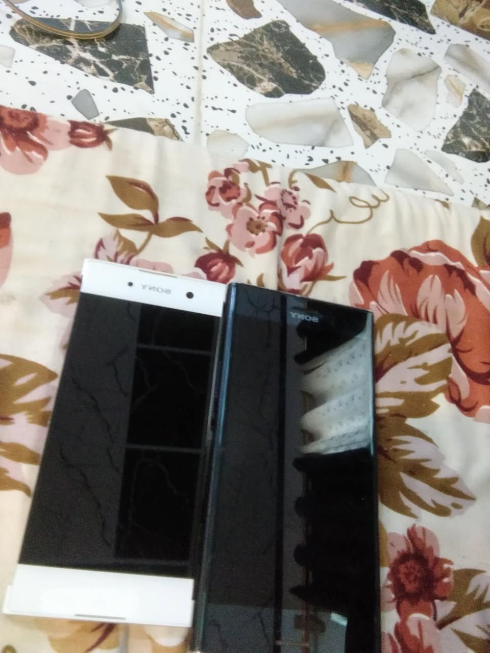 شاشات اكس بيريا با الباله طلعاً وحده من الشاشات بطرياتها وياها سعرهن 75 وبيهن مجال ثلث شاشات


**إذا كنت صاحب هذا الإعلان وتريد حذفه لأي سبب، رجاءا أرسل رسالة إلى الدعم الفني**