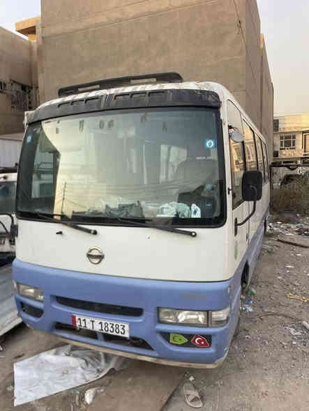 للبيع كوستر موديل 2002بسامينا مكانها بغداد للبيع او مراوس حسب القناعه بسياره 7راكب ***********
