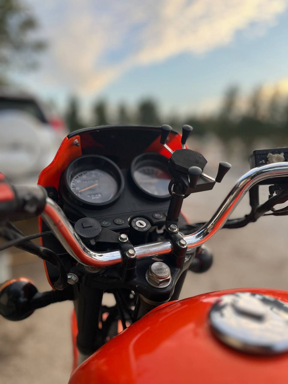 ا
السلام عليكم دراجه دايوان للبيع ٢٢ رقم و سنويه مكاني نعمانيه
***********
ما متواجد عل فيس اتصل
