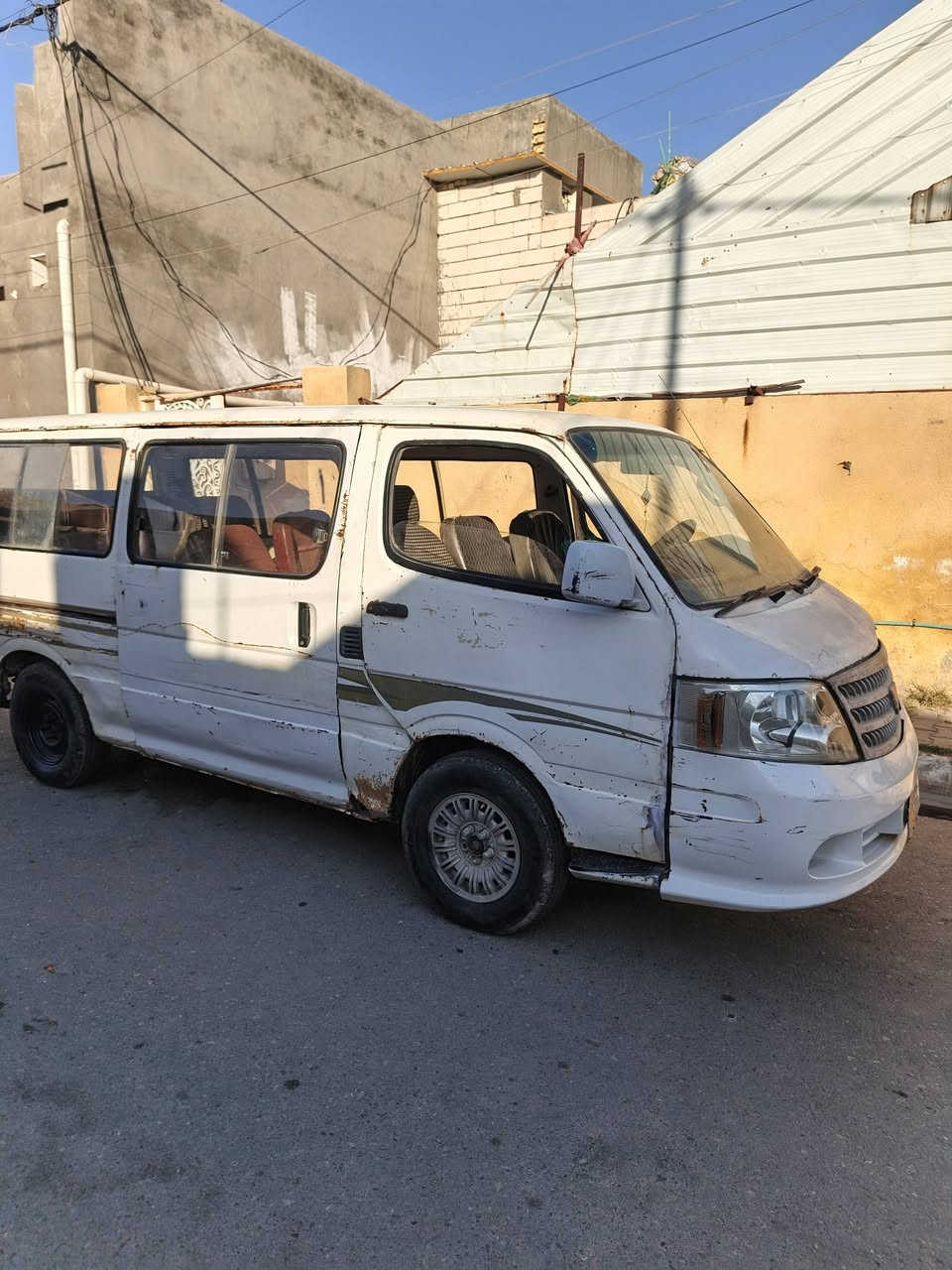 فتون للبيع مكينه وكير خير من الله السيارة عوزةتريب ملاحظة ما اندل راعيه الشرعي اكفلك بس سرقه وعشائر السعر عشر ورقات وبيه مجال قليل ***********
