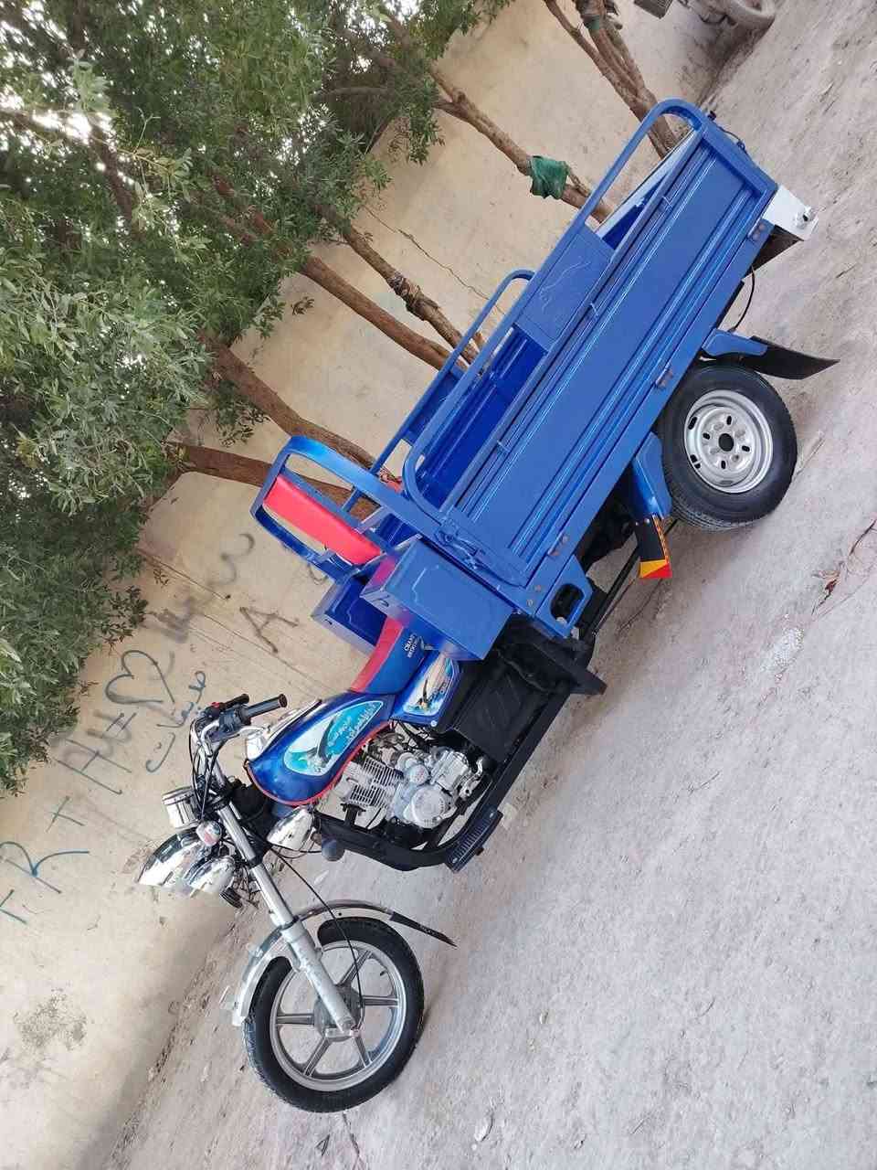 سلام عليكم ستوته أوراق نضيفه مستعجل عل بيع مكاني سماوه الوركاء السعر خاص 
0786 999 6148
