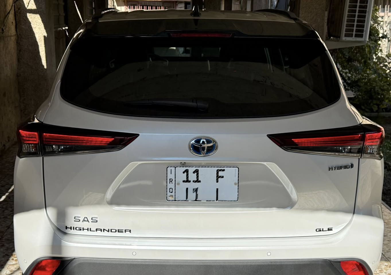 تويوتا هايلاندر بلاك ادشن 2024 خليجي ضمان شركة ساز 
رقم بغداد بأسمي 
هايبرد 4 سلندر محرك 2.5 ماشية 2500 km 
فول مواصفات GLE 
فتحة سقف / تشغيل بصمة 
صندوق كهرباء 
أنظمة قيادة 
حساس امامي خلفي 
كشنات جلد وكشن السائق كهرباء 
ويل اسود مري شفط اسود 
بردات ابواب 
شاحن وايرلس 
مرايا تعتيم 
بعد بيها مواصفات واضحه بصور 

سعر السياره 41.000 $ 
مكاني بغداد حي الجامعه 
***********
