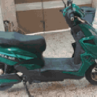 ماطور شحن نضيف بس شويه كسر بس بي باتريات بس اشتريت جددد هم بس ما مشكله...