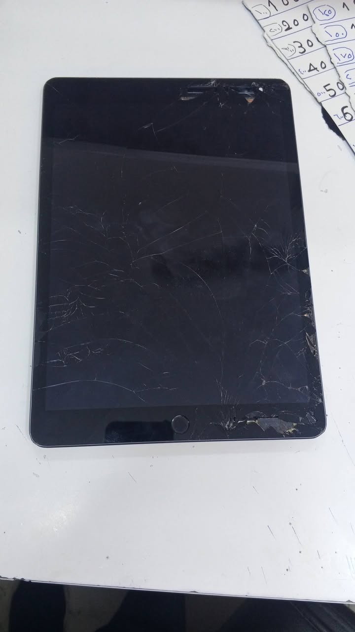 سلام عليكم هايبت 9 البيع ***********
