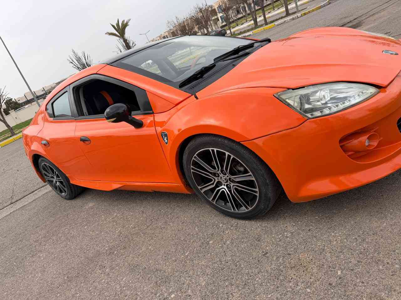 برتون ياباني 2018 لون مميز للبيع/مراوس /السعر مناسب
بدون حادث سيارة 
كير محرك لانسر ياباني كلة بشرط كلش اقتصادي 
تبريد بشرط تخم تاير رقم سليمانية 

مكان سيارة اربيل تواصل ***********.واتساب
