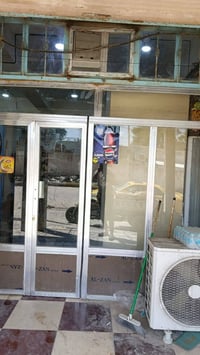 جام خانه عدد 4 مع سقف ثانوي جاهز مع مراوح سقف ثانوي  للبيع الي يشتري ي...