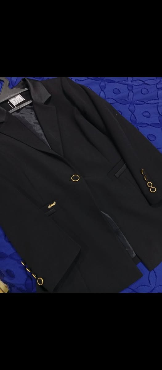 ستره قياس 50 بعدهه ب ليبر مملبوسه اخذتهه ب50 اريدهه ب25 المكان بغداد ماعندي توصيل


**إذا كنت صاحب هذا الإعلان وتريد حذفه لأي سبب، رجاءا أرسل رسالة إلى الدعم الفني**