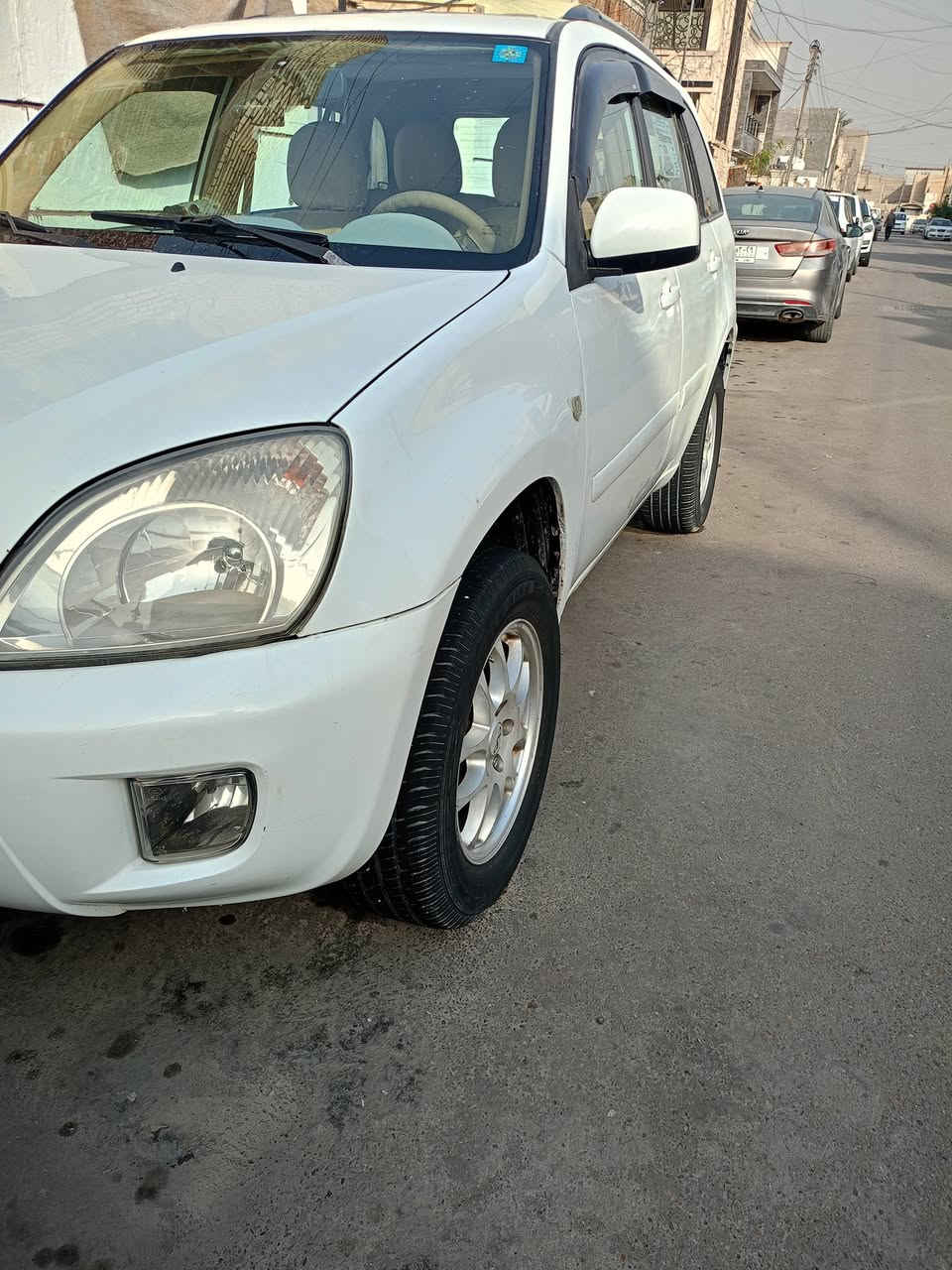 سلام عليكم تيكو موديل 2012 بيهه بدوسات بيهن صبغ تعمير اخياس وصار بيهن صبغ العنوان  بغداد سعر 53 رقم الهاتف ***********
