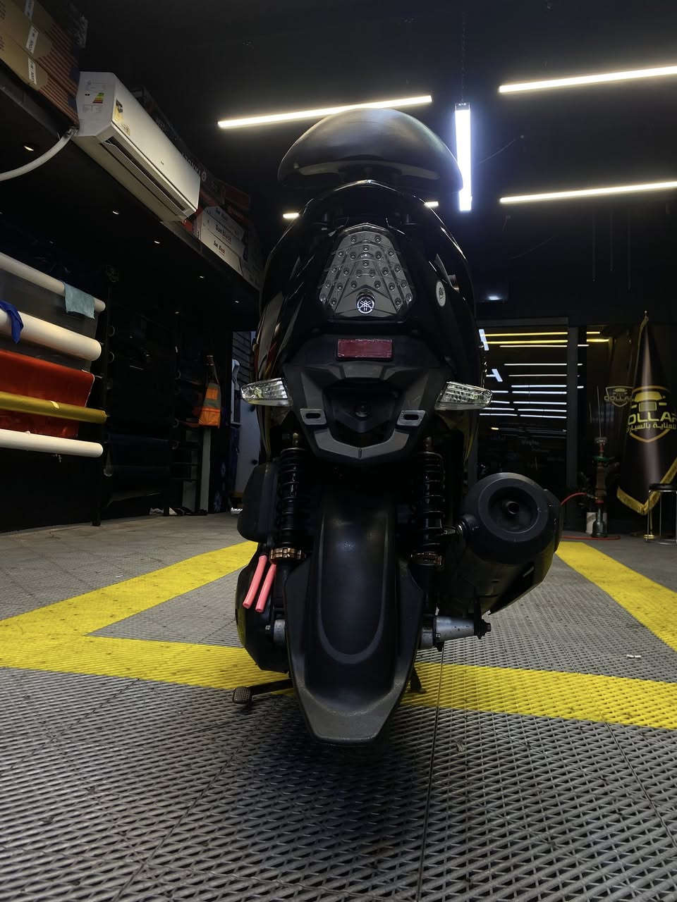 السلام عليكم جيتي ار للبيع الدراجة كفالة عامة
الكلجات رياضي الدبلات رياضي دبل إشارة لد ابيض

المكينة خرسة المكان بغداد ***********السعر واحد 50
