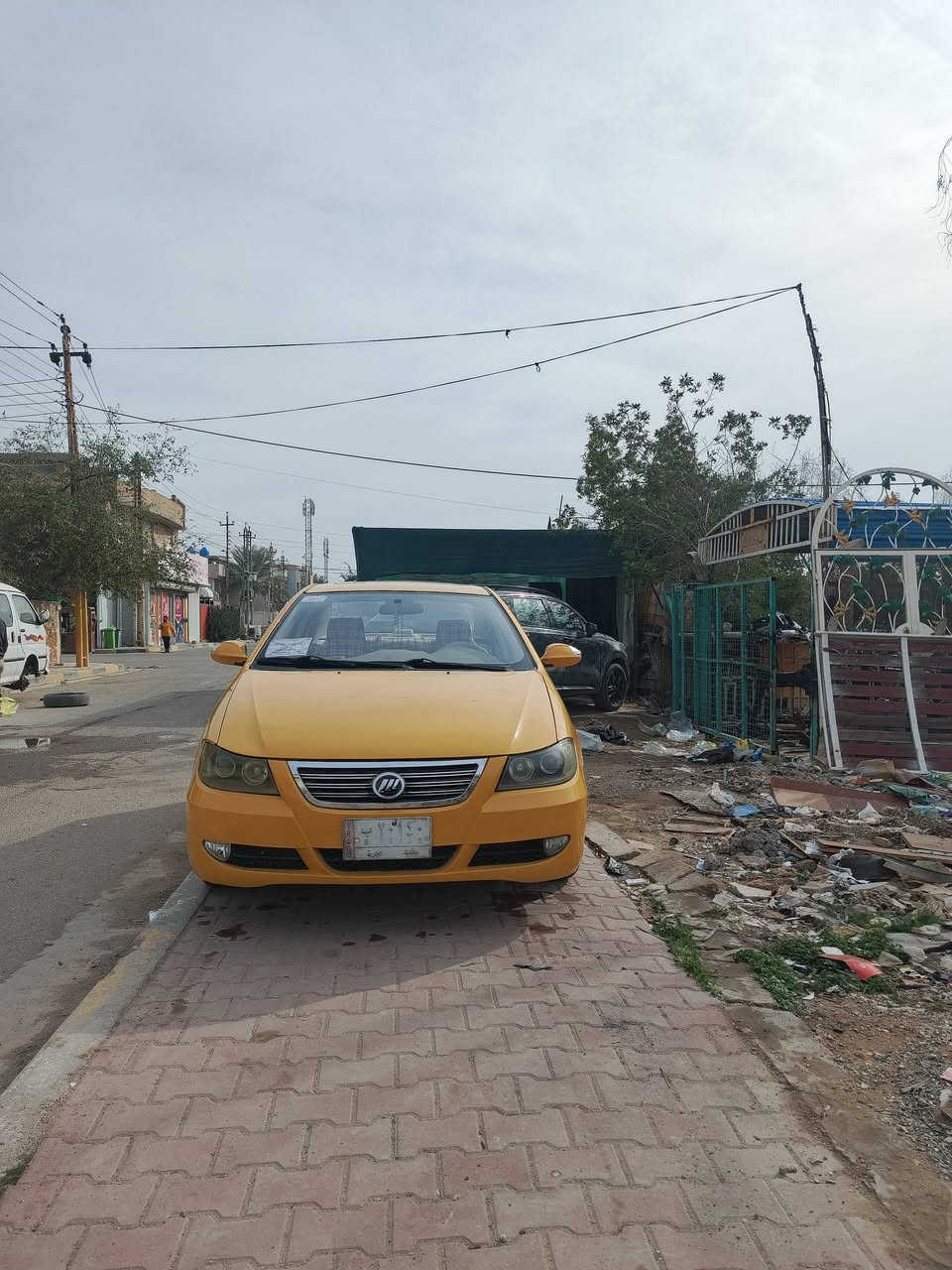 سلام عليكم ليفان 620 مكفولة من ضربه صبغ مصفره هيئه غرامات 2012 تبريد شغال تخم تاير حداديه السياره جاهزه السعر 45 للتفاصيل الاتصال على الرقم ***********
