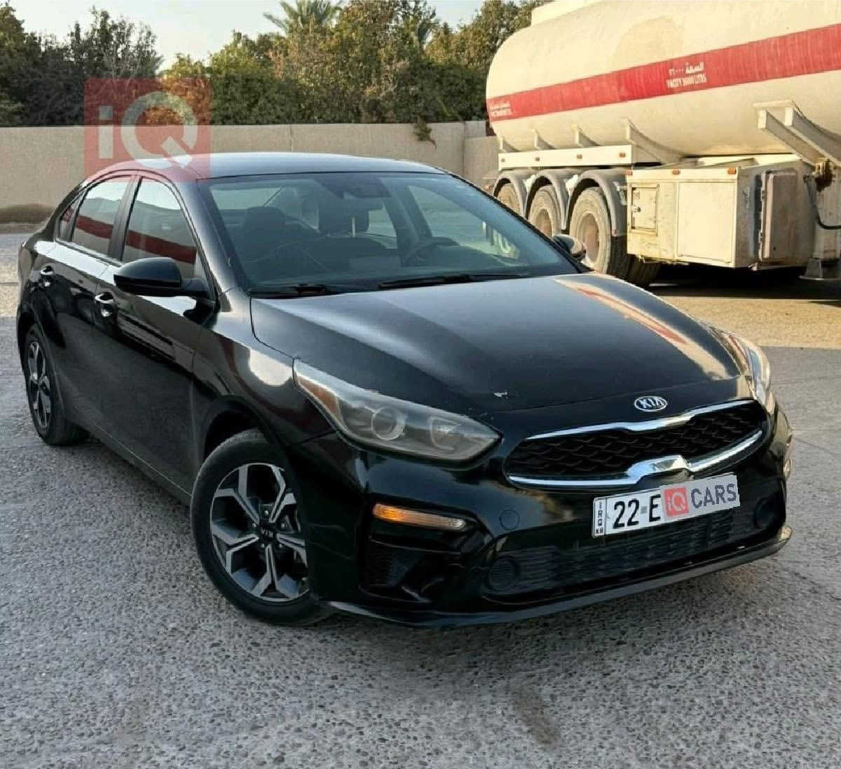 كيا فورتي 2021
أسود - 2000cc - قير AT - رقم أربيل
السعر 13,000 (وبي مجال قليل)
السيارة نظيفة وممتازة. 
للتواصل 
***********
