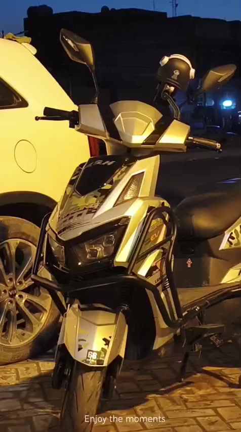 السلام عليكم 
دراجه سكنس 3 سرع نظام بك 
6 بطاريات تشغيل عن بعد 
انذار مانع سرقه 
السعر 500 العنوان مدينة الصدر
***********
