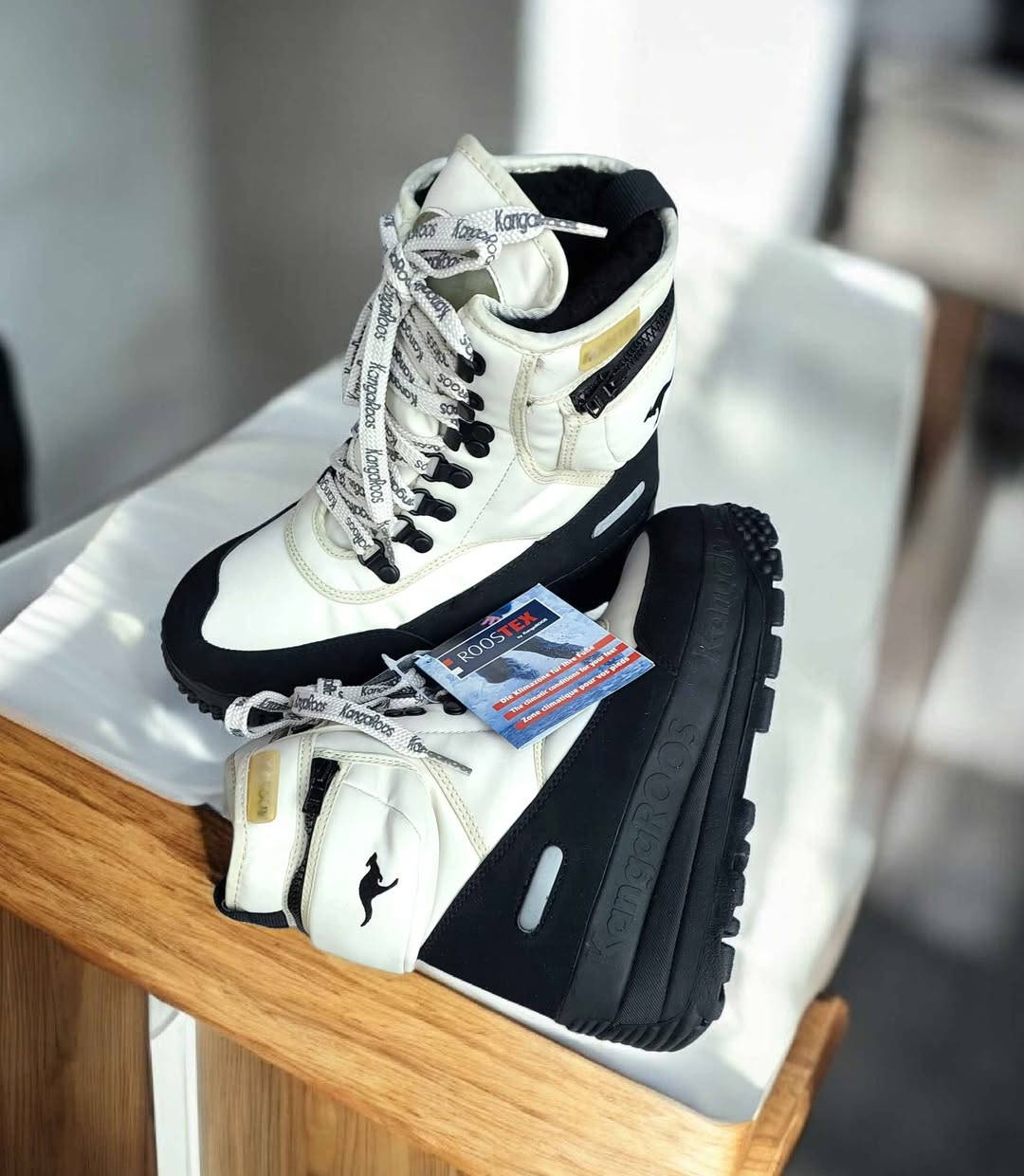 فرصةلاتعوض تصفيةبوت المانيROOSTEXلقياس٣٦ ٣٧ ٣٨ ٣٩ب15ألف ولقياس٤٠-٤٦ب20 الف جلد طبيعي من الاسفل ومن الاعلى مادة البوليسارين اغلى من الجلد(وتر بروف) (عازل للكهرباء) كان بسعر(95يورو) في اوربا لعام 2023-2024 يحتوي مانع صدمات امام +بطانة داخليةفرو وبكعب طبي نقشة مقاوم مانع للانزلاق اثناء،صعود المرتفعات وعلى الارض الخشنةوالملساء بقاعدة طبية تحت كعب القدم متانةوجودة لايضاهيه اي بوت في العالم توصيل5 الف بغداد, العراق


**إذا كنت صاحب هذا الإعلان وتريد حذفه لأي سبب، رجاءا أرسل رسالة إلى الدعم الفني**