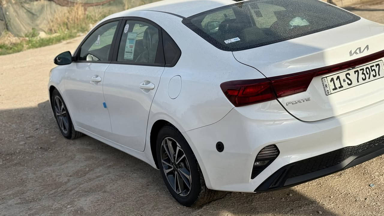 السلام عليكم
للبيع — كيا فورتي 2022

لون: أبيض
وارد: امريكي
الرقم:بغداد
الحالة: ضرر موضح بالصور
إيرباك: بدون
الداخلية: نظيفة

السعر: 150 قابل للتفاوض للجادين

للاستفسار مراسلة الخاص. �
***********
مكانها بعقوبة 
ماشيه 63 ميل
