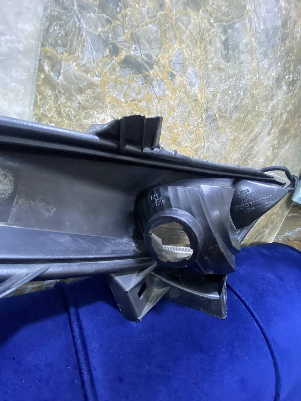 سلام عليكم شباب   تك أشاره الجه 💁🏻اليسره مال 🛵 تي ماكس  / (11) وهاي نضافته گدامك الشراي بي خير ويدلل السعر خاص وهاذ رقمي / ***********
