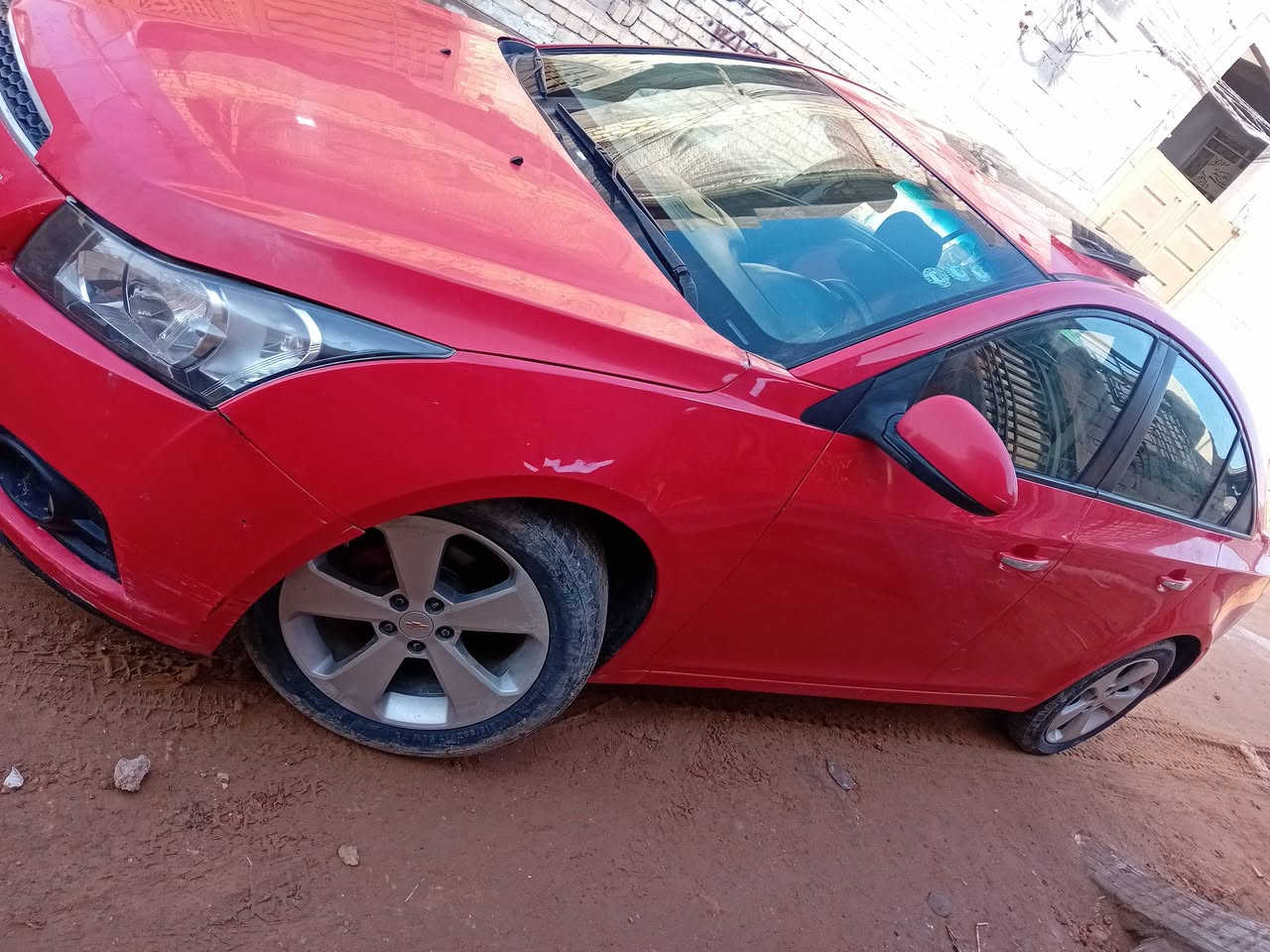 كروز ١٠ فول مواصفات مكينه ١٨٠٠ 
سنويه لل٢٧ تحويل وكاله جاهز 
مكانها كربلاء جاملغ وبنيد حادثها بدون داخل 
ورش بيبان ثنين جاهزة من كلشي ***********
٧٣ مجال بسيط
