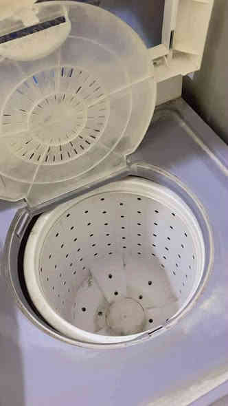 اجهزه كهربائيه للبيع شغاله وعلفحص للتواصل واتساب ***********
