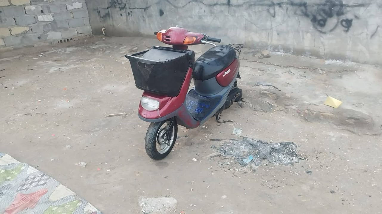 السلام عليكم دراجه منغولي بلاديه 2003 ما مفتوحه كل شيء شغال العنوان كربلاء سايدين حي الغدير سلفن دور الشراي نتصل على هذا الرقم دراجه بلاديه***********
