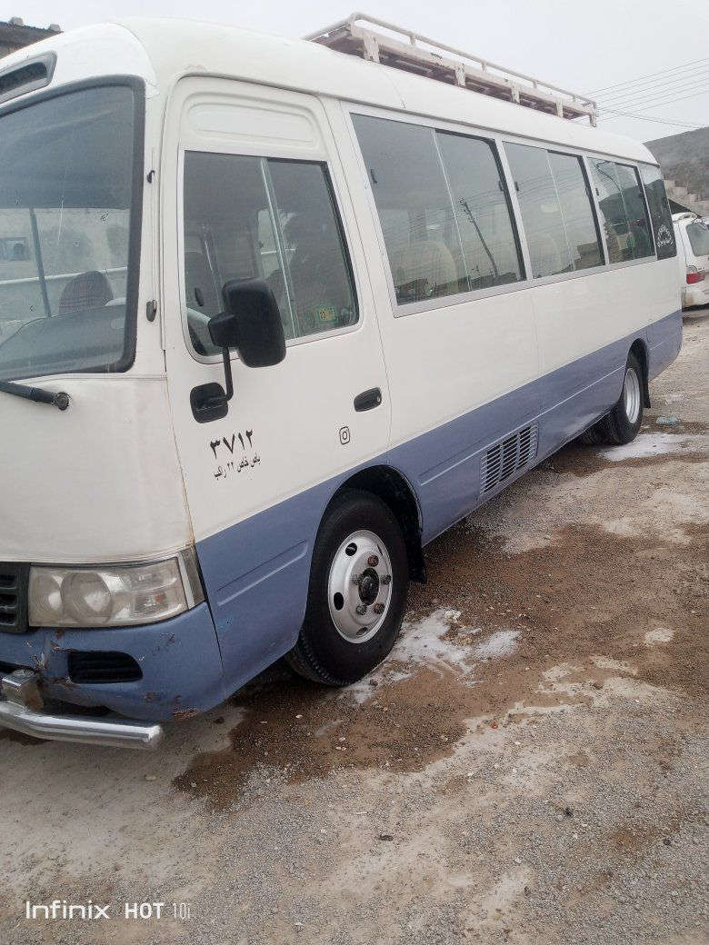 سلام عليكم كوستر البيع مديل 2007سياره جاهزه تخم تاير برجستون تبريد محور. مكينه وكير وكسل مكفولت  بيع ومروس ترهم سعر 230 مكان سياره وسط مركز المدينه***********
