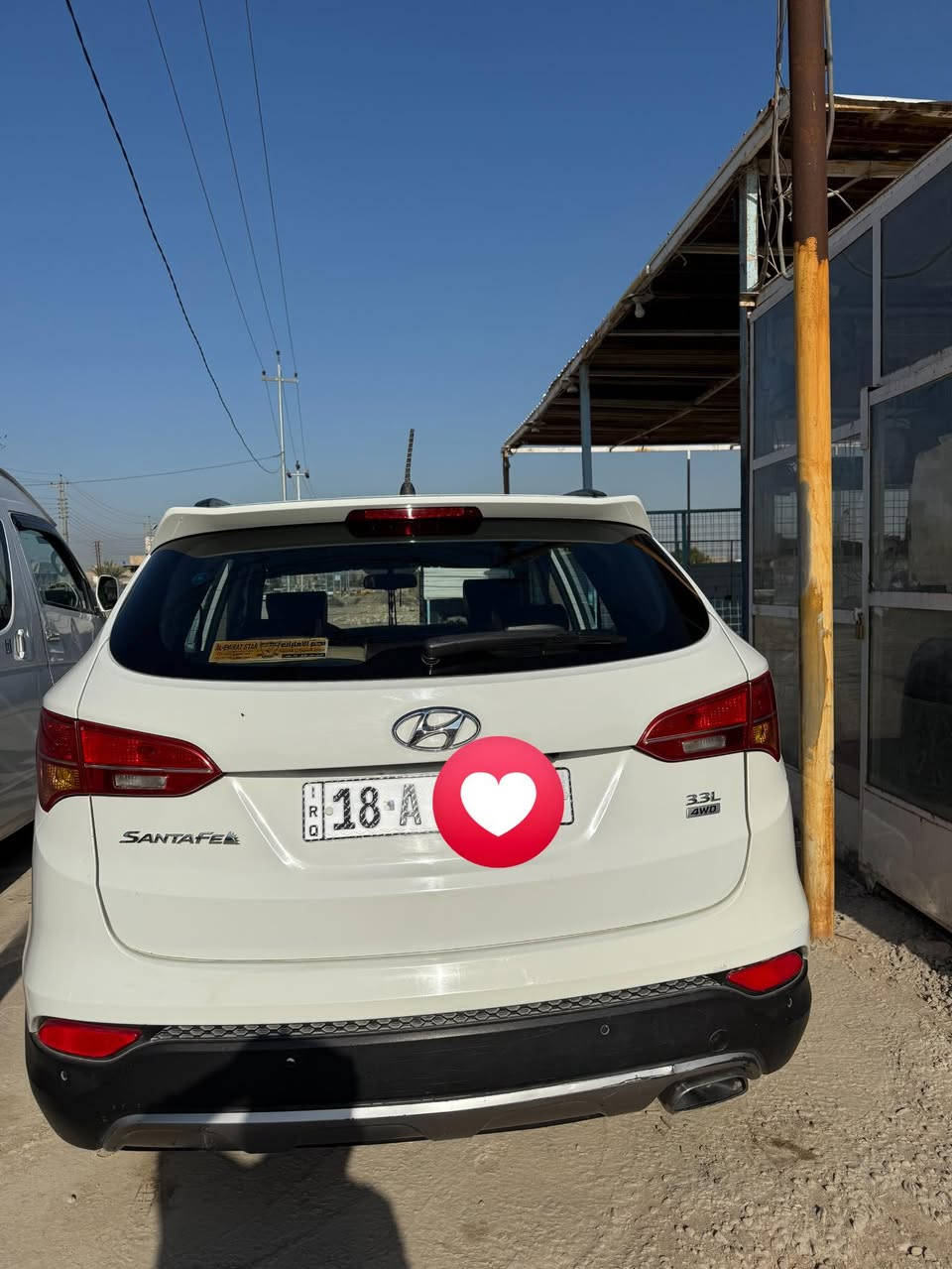 السلام عليكم سنتافي موديل 14 خليجي للبيع فقط رقم بابل بأسمي مداور ثاني يوم فور ويل السياره بيه جاملغ جهه السايق صبغ ونص باب السايق مثل ماموضح بالسونار مكينه 6  السياره 7 راكب 3 قطع تبريد حداديه جديده مكان السياره الحله للأتصال *********** اني مكلف بالنشر
