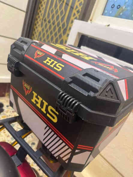 السلام عليكم ماطور شحن للبيع مدرع بل كامل اي نقص مابي أربع سرع دبل إشاره بلاتوث اشاير هورن كله شغال ماطور ٦ بطاريات كبار على فحص شرط تفحص يله تاخذه ماطور شخط مابي سعره ٦٧٥ بي مجال عنوان تأميم قادسيه الاولى اتصال ***********
