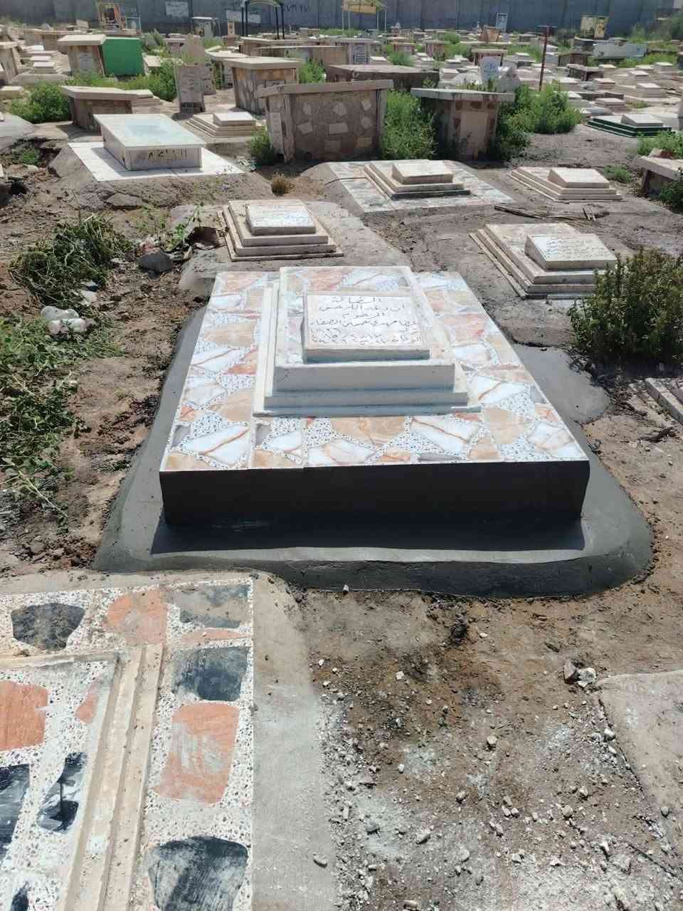 انه وعد الله حق مستعدين لبناء القبور وترميمها مكتب سيد طه الدفان مقبره الشريف مكتب السيد طه الدفان وتساب ***********
