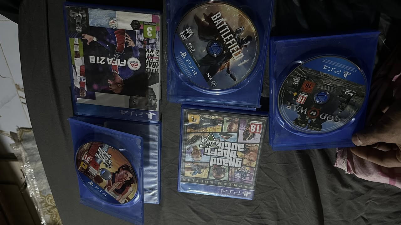 5 اقراص بلي فور مكاني بصره  شرط الشغل ٥٠ الف


**إذا كنت صاحب هذا الإعلان وتريد حذفه لأي سبب، رجاءا أرسل رسالة إلى الدعم الفني**