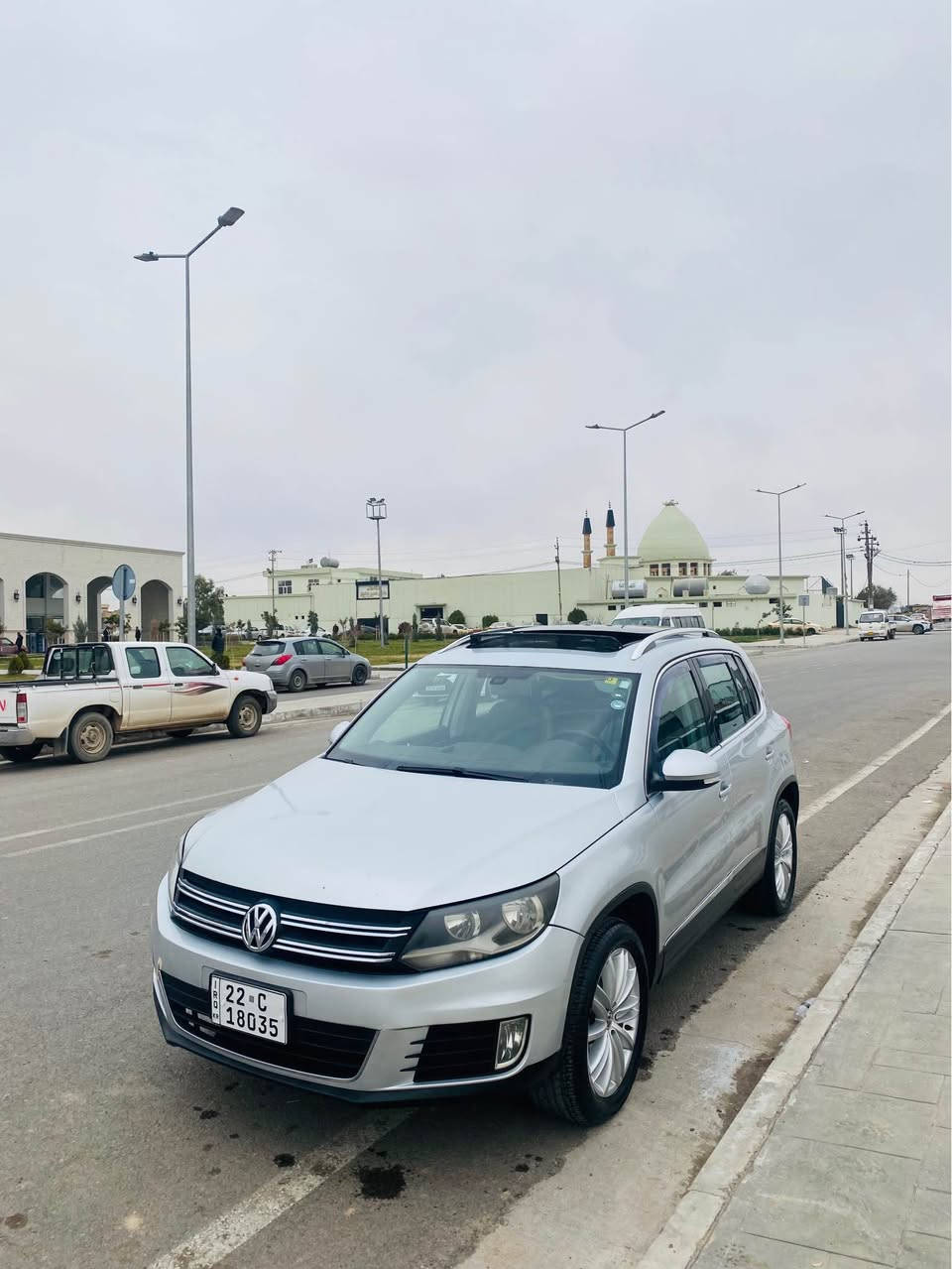 More
Description
تيكوان ٢٠١٧ سياركة دوو پارجي هية ببي زووري ببي ئة ربك سنوي هموو شيتي نوية سة ياركة يك دينار
مة سروفي تيدا نيية رماري📱
*********** أربيل, العراق
