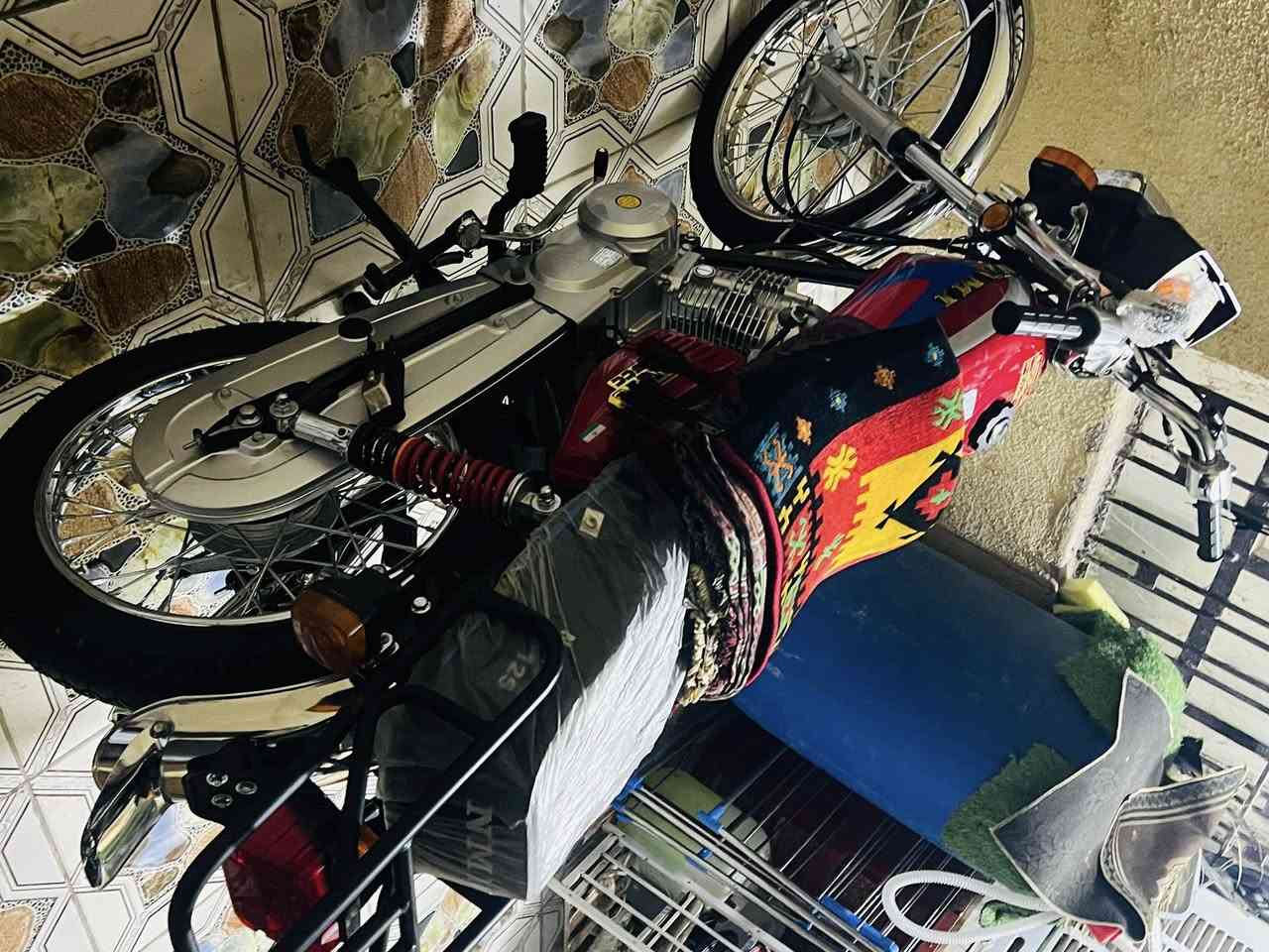 دراجه موديل 27اوراق زيتي الرقم ‪+964 775 178 4724‬


**إذا كنت صاحب هذا الإعلان وتريد حذفه لأي سبب، رجاءا أرسل رسالة إلى الدعم الفني**