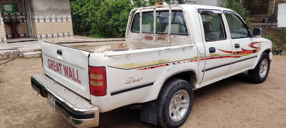 السلام عليكم
للبيع دير 2007 رقم انكليزي باسمي مكانه الفلوجه الكرمه
مكفوله من الصبغ محرك بخار نوزل بلادي سياره جاهزه وحلوه
السعر ٤٦
للاتصال ***********
