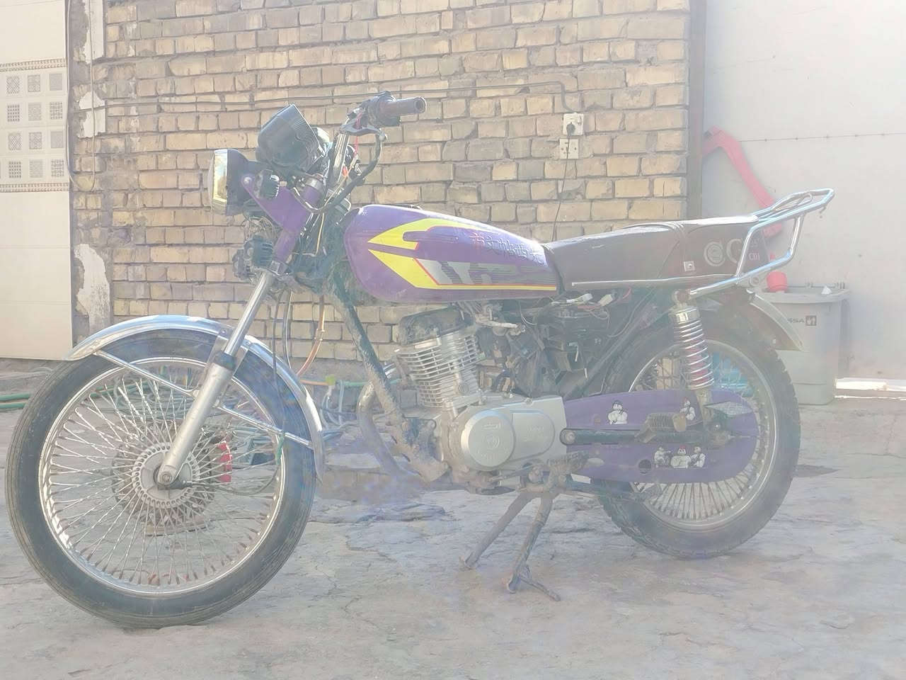 سعر ٥٥٠ وبيها مجال مكان الدراجه رئاسه المعلمين العصائب 
سلام عليكم دراجه تايكر أوراق سكنر مديل 2024 عوزه شويه ترتيب ذابه مدا استخدمها واتساب ***********
