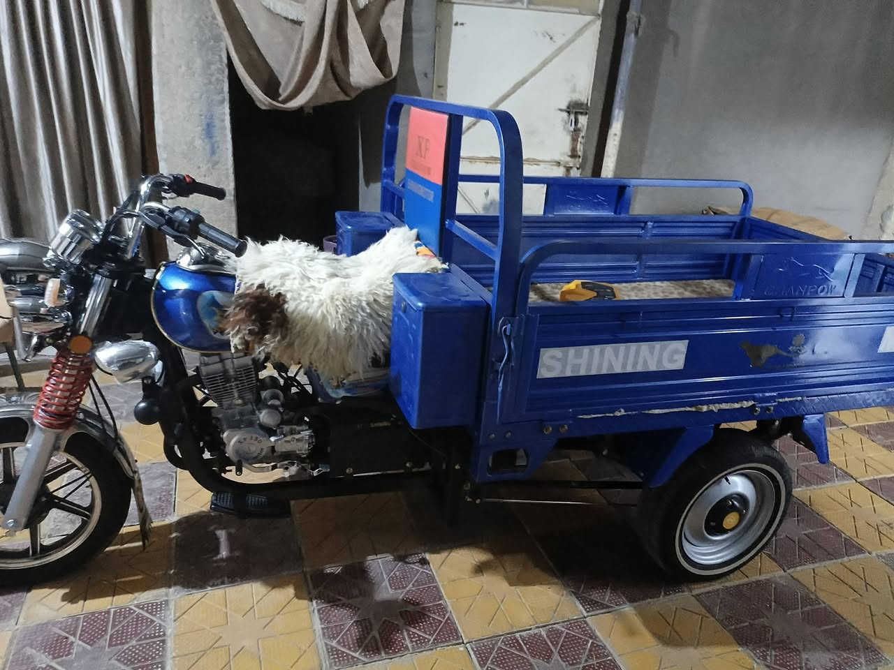 البيع ٢٣زيرو بعدهي السعر ٢٨٥٠ الشراي يتصل ***********
