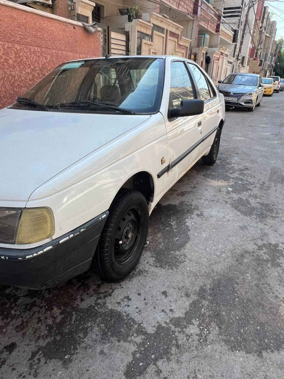 بيجو روا موديل ٢٠١٠ مكفوله من حادث وصبغ  مكينه بلاديه وكير وصدر وتبريد واكسل كل مكفول السعر٣٠ بيهامجال الاتصال ***********عنوان الشعب
