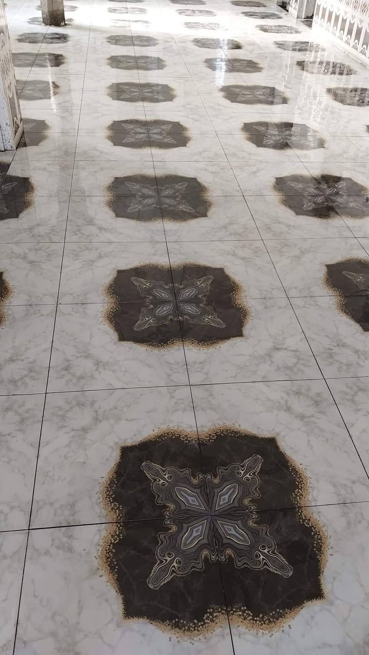 اسطه هاوكار كاشي كركوك
***********
