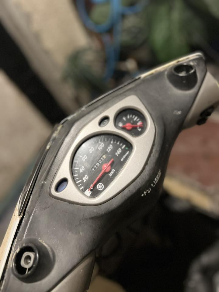 السلام عليكم
دراجه سكنس نثيه 140للبيع دراجه بوشه 49بلاديه مكينته كلش ناعمه نكره سلف دراجه نقصها بس تاير خلفي وترايش جانبيه وياله زركً
لونه ابيضّ بس إني متربه دراجه كلها بلاديه 
السعر خاص المكان البياع حي الرساله الثانيه
للاتصال عله الرقم ***********متواجد واتساب وخاص رجاء الموشراي لايدخل 
مع الأسف عل أطاله
