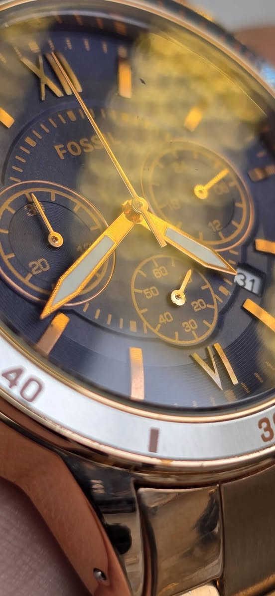 فوسيل امريكي
ذهب احمر طلاء ثابت 
قطعه مال امزون 
سناتر كلها شغاله 
معدن ستانلس ستيل ثقيل 
ضد الماء 
تحفه فنيه 
ختومات كامله 
السعر ٣٠


**إذا كنت صاحب هذا الإعلان وتريد حذفه لأي سبب، رجاءا أرسل رسالة إلى الدعم الفني**