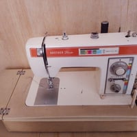 مكينة خياطة • برذر • ديوانية
